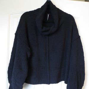 NWT Free PEOPLE Chunky Black Knit Small Sweater Cowl Neck Balloon sleeve Cropped